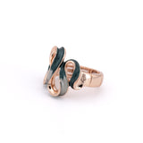 Serpentine ring