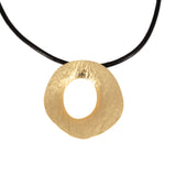 Stylized circle necklace